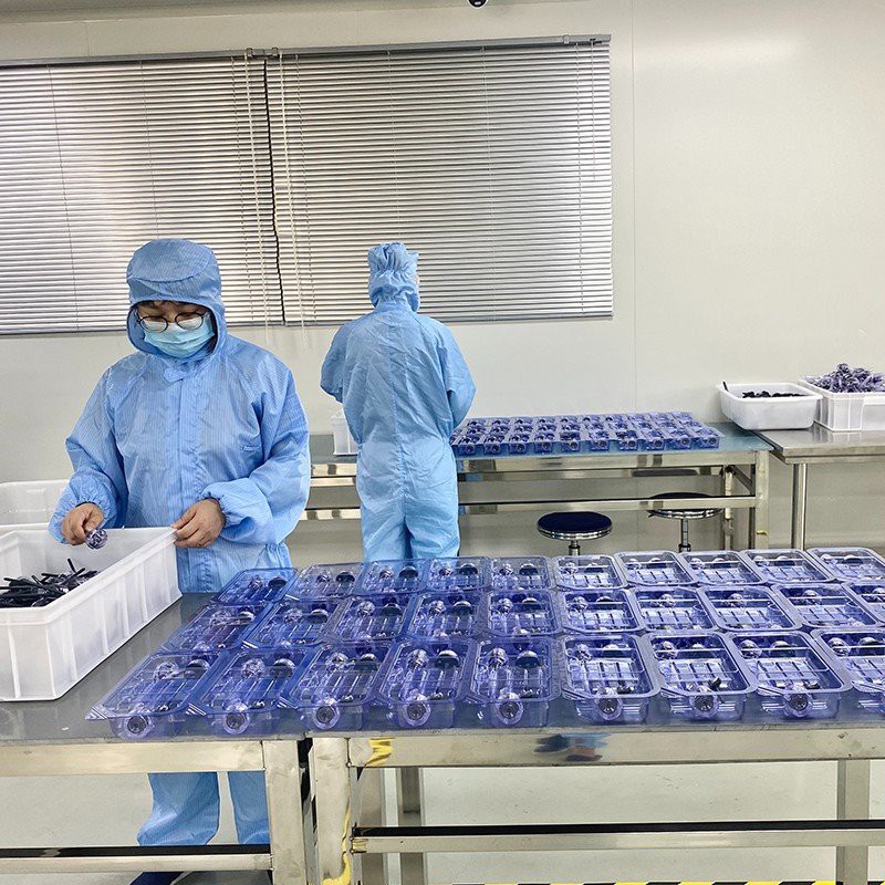 e1432b96-0930-4c37-a9cb-7330db817dae